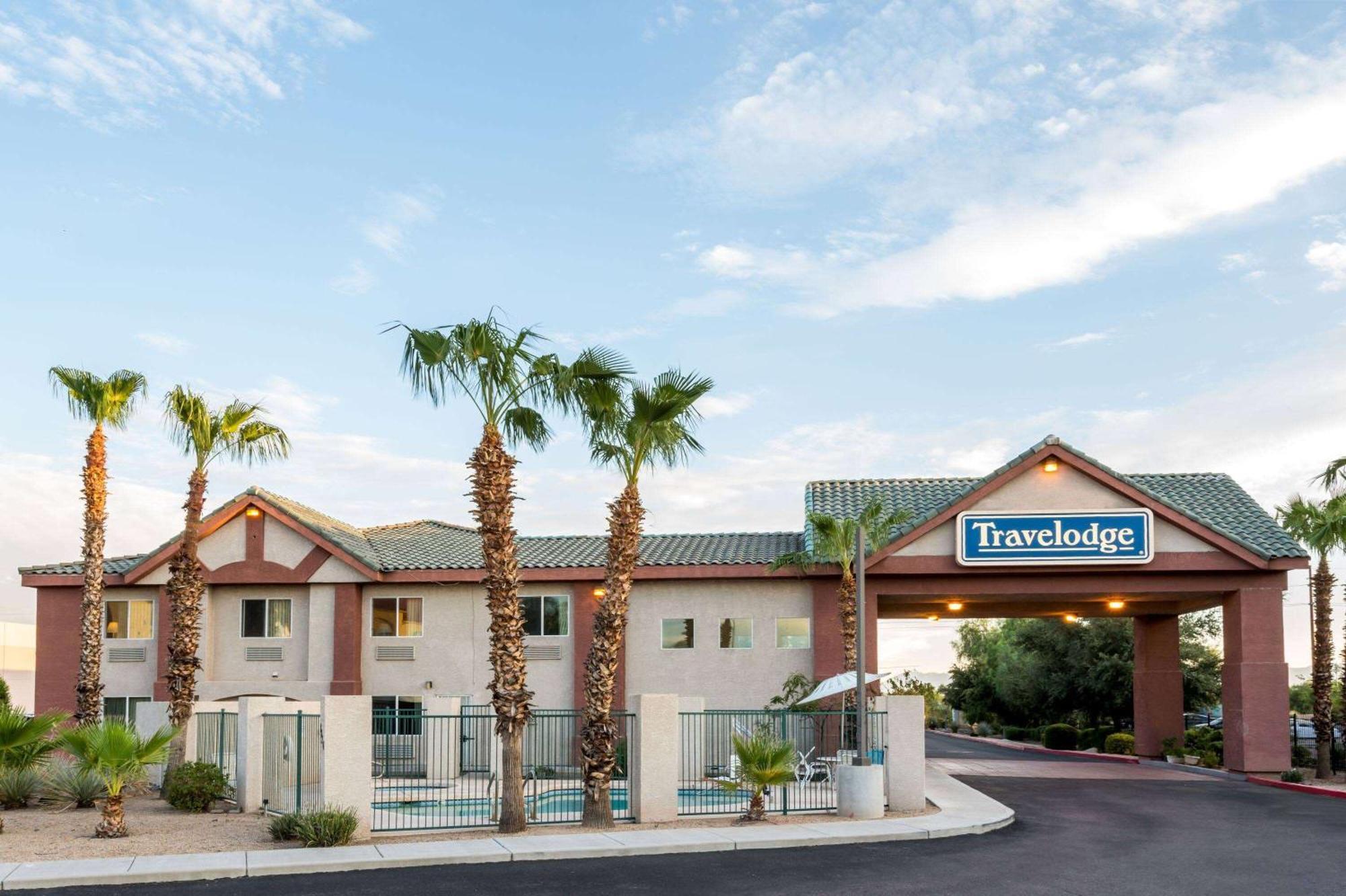 Days Inn By Wyndham Phoenix West Ngoại thất bức ảnh